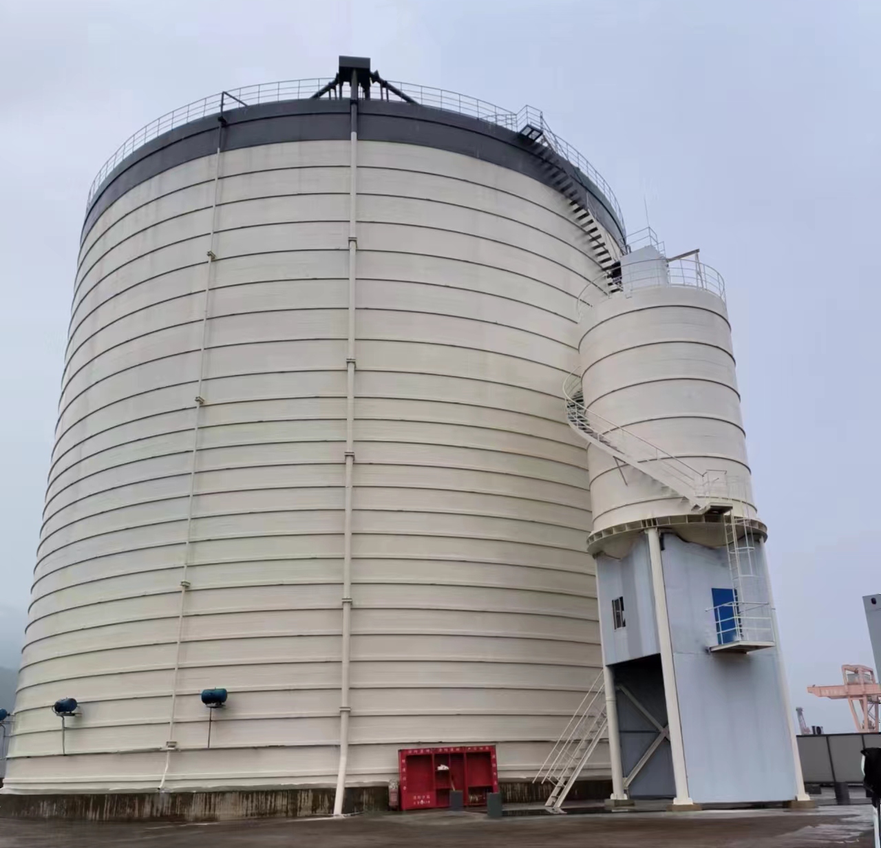 天安乡10万吨水泥钢板库